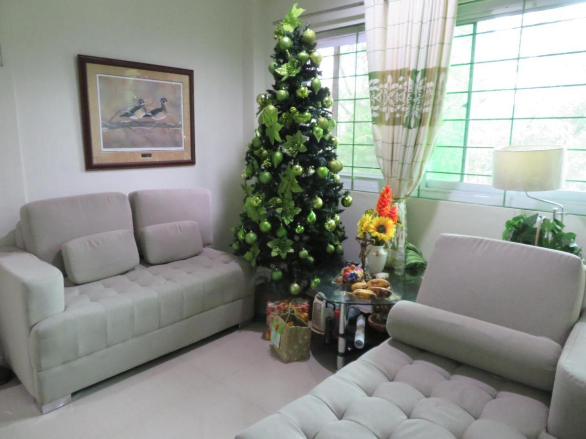 All Care Bed And Breakfast Tagaytay City Eksteriør billede